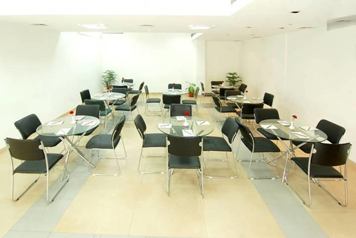 White Lotus Hotel Gurgaon Exterior photo